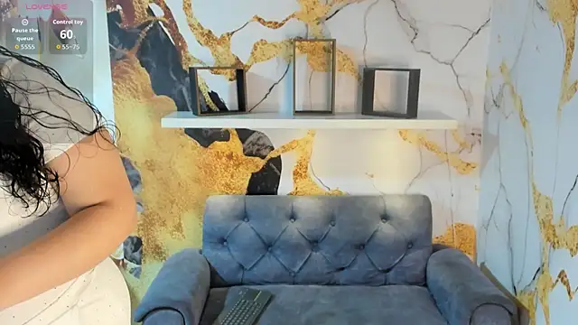 Snapshot of Blair_BigTits chatting on 01/13/26, 04:05 Blair BigTits online show from 01/13/26, 04:05