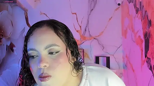 Snapshot of Blair_BigTits chatting on 01/14/26, 04:05 Blair BigTits online show from 01/14/26, 04:05