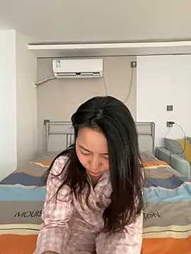 ccyun666 online show from 02/19/26, 02:47