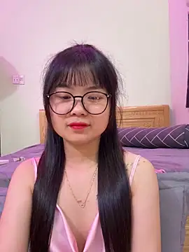    KARA    online show from 04/12/26, 05:54