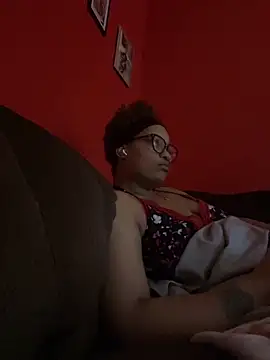SweeTexasKyn online show from 02/01/26, 06:33