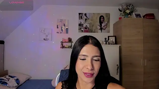Snapshot of VEROSlen- chatting on 06/15/26, 03:18 VEROSlen- online show from 06/15/26, 03:18
