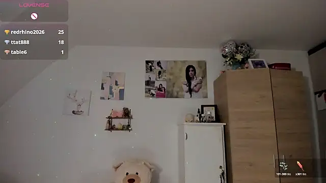 Snapshot of VEROSlen- chatting on 05/18/26, 03:39 VEROSlen- online show from 05/18/26, 03:39