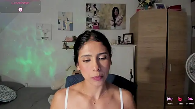 Snapshot of VEROSlen- chatting on 06/12/26, 03:26 VEROSlen- online show from 06/12/26, 03:26