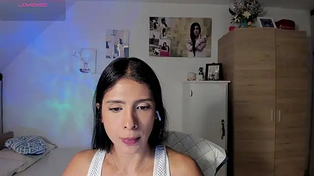 Snapshot of VEROSlen- chatting on 07/09/26, 03:29 VEROSlen- online show from 07/09/26, 03:29