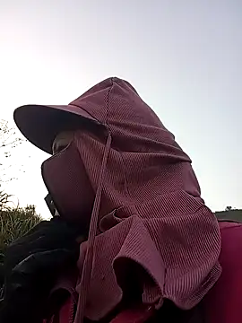 Girl cutee online show from 01/18/26, 12:14