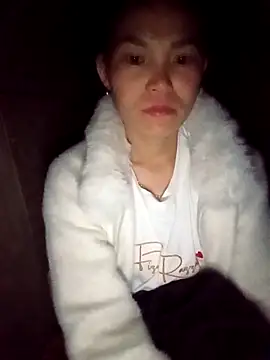 Girl cutee online show from 02/12/26, 09:47