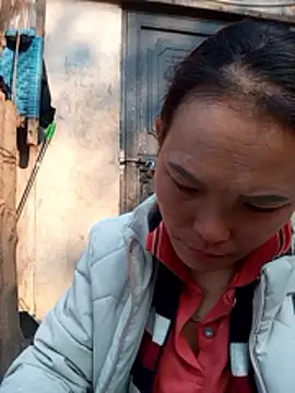 Girl cutee online show from 01/12/26, 08:43