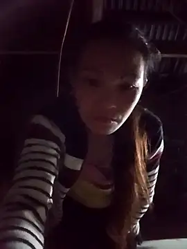 Girl cutee online show from 12/22/25, 11:43