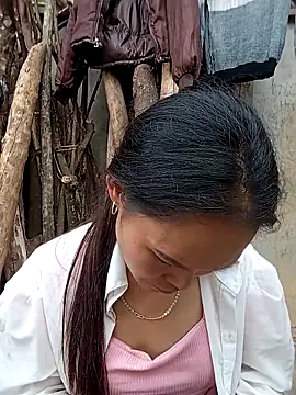 Girl cutee online show from 02/17/26, 09:28