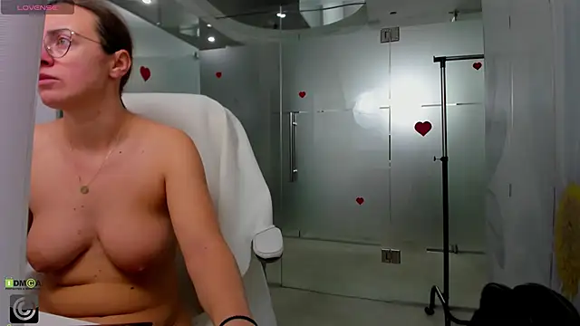 missdominna online show from 01/13/26, 03:54