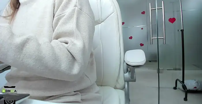 missdominna online show from 03/04/26, 03:58