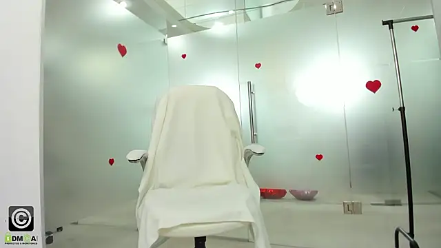 missdominna online show from 03/16/26, 05:44