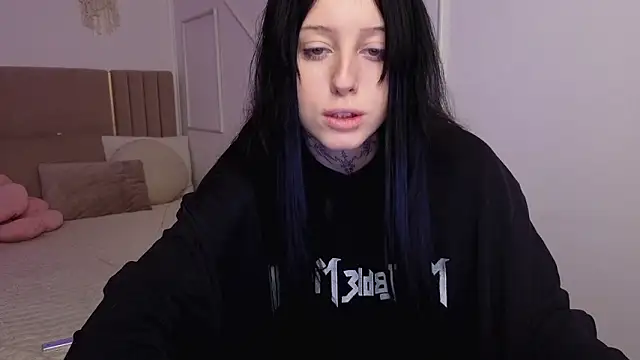 Sn0w  queen online show from 02/26/26, 08:25