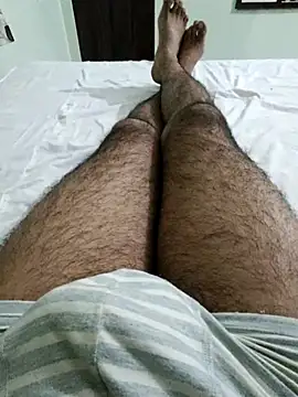 Tall7boy7 online show from 12/21/25, 03:25