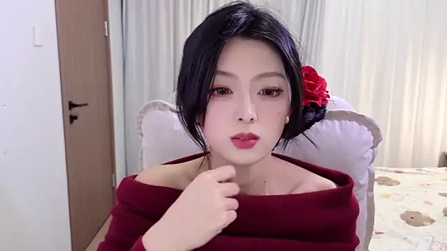 Snapshot of Koikoi___ chatting on 02/24/26, 01:23 Koikoi online show from 02/24/26, 01:23