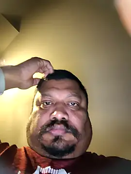 Snapshot of joaquinvaladez chatting on 01/14/26, 11:47 joaquinvaladez online show from 01/14/26, 11:47