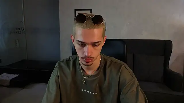 KaydenDrew online show from 04/01/26, 04:58