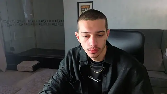 KaydenDrew online show from 04/22/26, 04:08