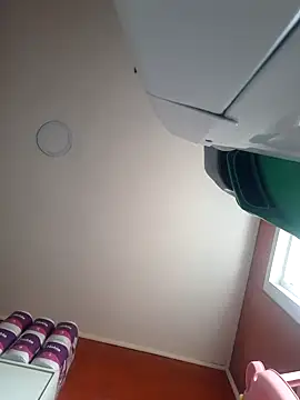 lucas1890 online show from 12/17/25, 07:41