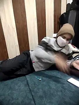 Hot avantika online show from 01/15/26, 01:36