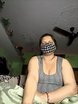 DIRTY-MOMS online show from 02/13/26, 03:56