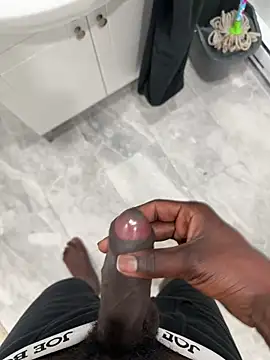 Sweetley online show from 04/08/26, 02:02