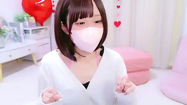 Snapshot of Nazuna_727 chatting on 02/15/26, 04:46 Nazuna 727 online show from 02/15/26, 04:46