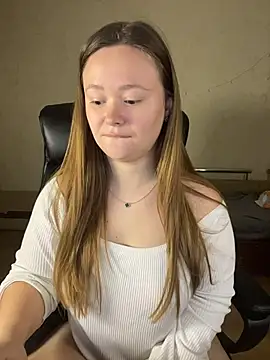 CaramelleSugarr online show from 04/14/26, 07:19