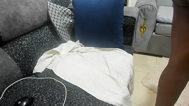 Tshanduk online show from 04/12/26, 08:39