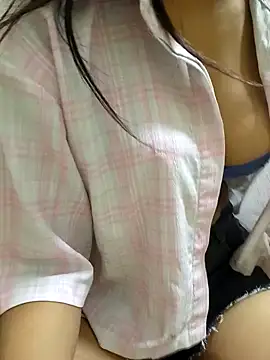 Snapshot of Geeta_rani79 chatting on 03/25/26, 10:25 Geeta rani79 online show from 03/25/26, 10:25