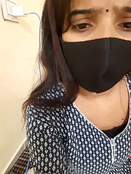 Snapshot of Geeta_rani79 chatting on 01/16/26, 03:10 Geeta rani79 online show from 01/16/26, 03:10