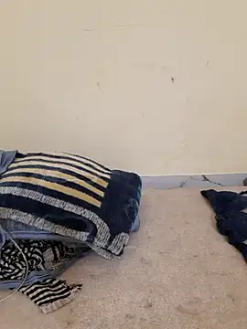 Snapshot of Geeta_rani79 chatting on 03/29/26, 02:13 Geeta rani79 online show from 03/29/26, 02:13