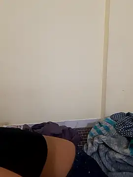 Snapshot of Geeta_rani79 chatting on 01/17/26, 02:15 Geeta rani79 online show from 01/17/26, 02:15