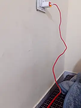 Snapshot of Geeta_rani79 chatting on 01/18/26, 02:15 Geeta rani79 online show from 01/18/26, 02:15