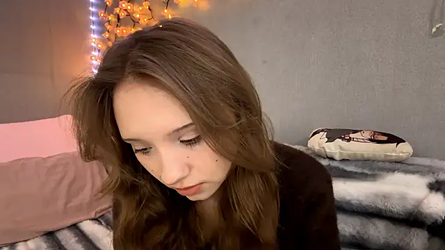 Snapshot of Princessofcashe chatting on 03/23/26, 03:12 Princessofcashe online show from 03/23/26, 03:12