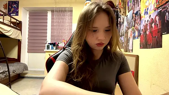 Princessofcashe online show from 02/15/26, 03:33