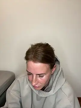 Klarry69 online show from 04/15/26, 07:58