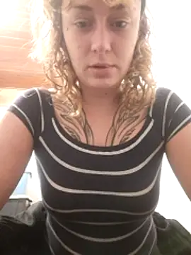 matouxx online show from 02/08/26, 06:49