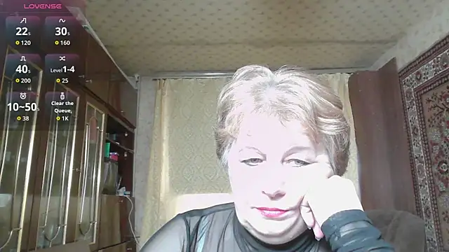Snapshot of Casey_peach chatting on 04/01/26, 04:03 Casey peach online show from 04/01/26, 04:03