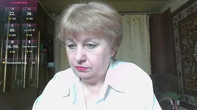 Snapshot of Casey_peach chatting on 05/04/26, 05:38 Casey peach online show from 05/04/26, 05:38