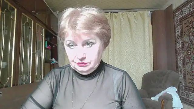 Snapshot of Casey_peach chatting on 05/22/26, 07:34 Casey peach online show from 05/22/26, 07:34