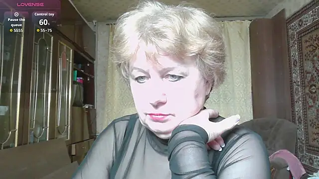 Snapshot of Casey_peach chatting on 04/03/26, 04:52 Casey peach online show from 04/03/26, 04:52