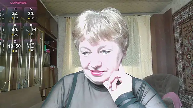 Snapshot of Casey_peach chatting on 04/04/26, 03:35 Casey peach online show from 04/04/26, 03:35