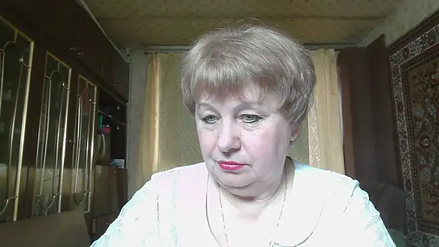 Snapshot of Casey_peach chatting on 04/18/26, 10:50 Casey peach online show from 04/18/26, 10:50