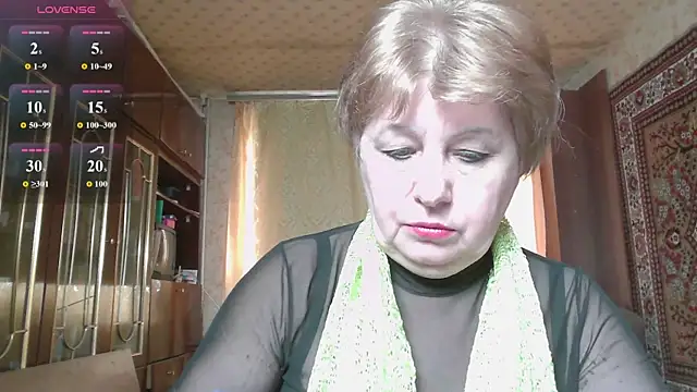 Snapshot of Casey_peach chatting on 04/29/26, 07:12 Casey peach online show from 04/29/26, 07:12