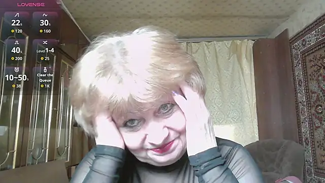 Snapshot of Casey_peach chatting on 04/02/26, 04:41 Casey peach online show from 04/02/26, 04:41