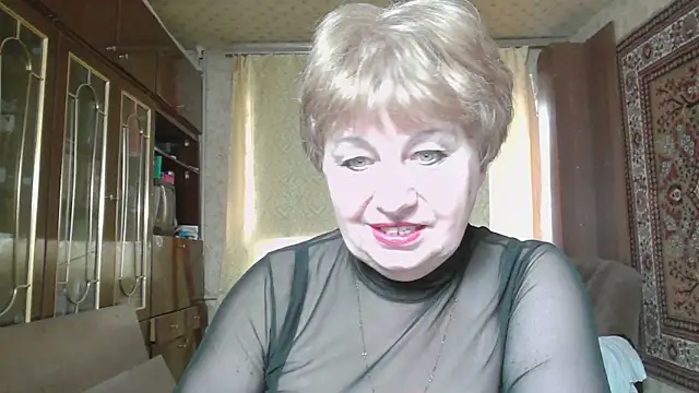 Snapshot of Casey_peach chatting on 05/02/26, 04:50 Casey peach online show from 05/02/26, 04:50