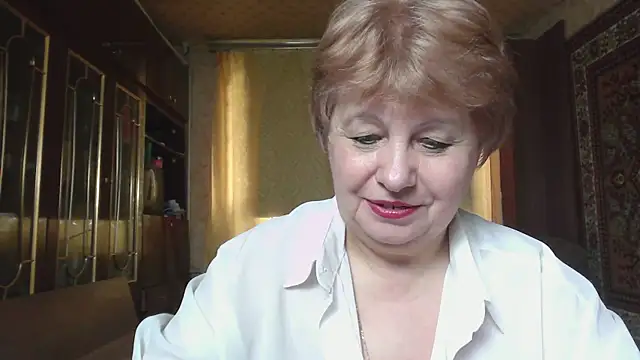 Snapshot of Casey_peach chatting on 05/17/26, 07:30 Casey peach online show from 05/17/26, 07:30