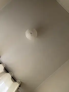 HotWhisper22 online show from 12/20/25, 01:03